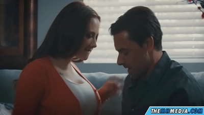 ಒಳ್ಳೆಯ ಎದೆಗುಂದದ ತಾಯಿಯೊಂದಿಗೆ ರೋಮ್ಯಾಂಟಿಕ್ ಸೆಕ್ಸ್